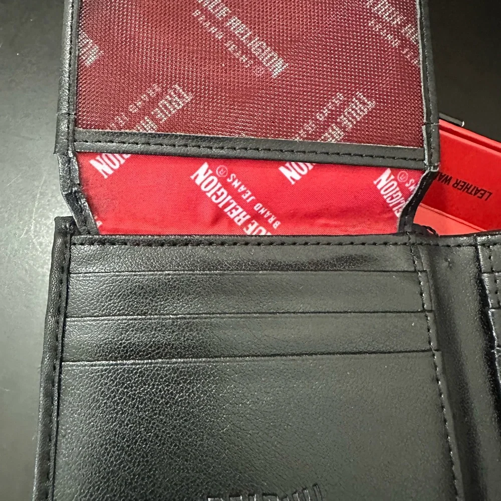 🆕True Religion Leather Wallet